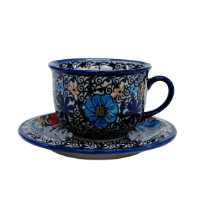 Cup and saucer (A44 D66)       
