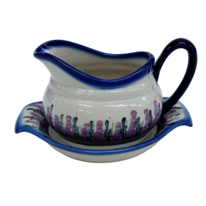 Sauce boat with a tray (A37 D93)