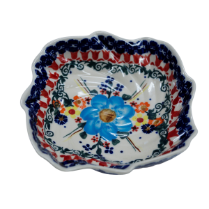 Small curly bowl (A75 D59)