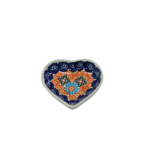 Heart saucer (A7 D77)