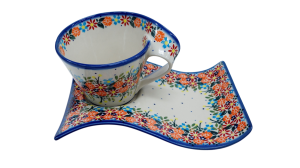Cup with a tray (A41 D55)