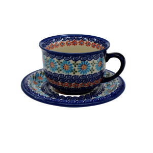 Cup and saucer (A44 D3)
