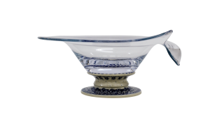 Glass bowl / platter on ceramic foot (A328 D27)