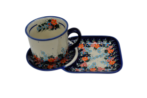 Cup with tray.  Breakfast set. (A59 D23)