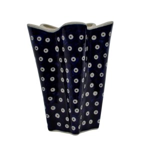 Flower vase (A104 D22)