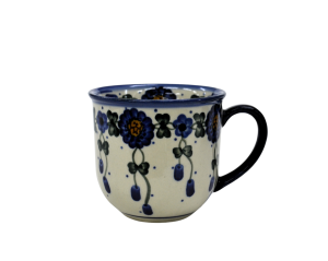 Cup (A39 D40)  