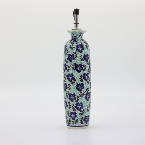 Olive oil bottle (A539 D87)