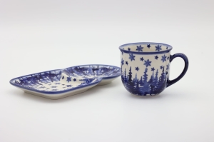 Cup with tray.  Breakfast set. (A59 D131)  
