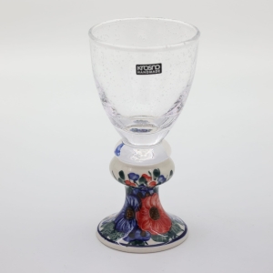 Wine glass with bubbles (A22 D12)         