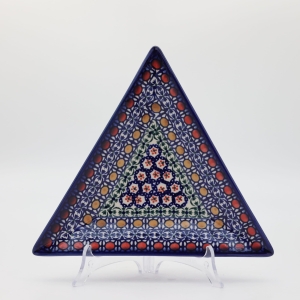 Triangular ceramic platter (A552 D1)   