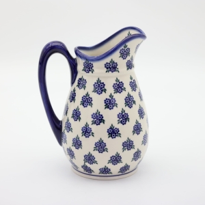 Jug III (A92 D16)   