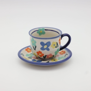 Cup and saucer (A44 D125)           