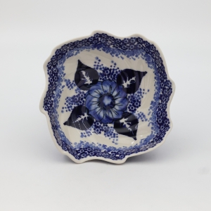 Small curly bowl (A75 D108)  