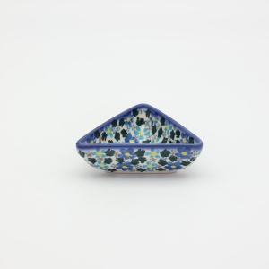 Small triangle bowl  (A450 D134) 