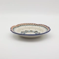 Combining a spacious capacity with a one-of-a-kind design, this plate is an ideal choice for everything from classic soups to contemporary purees and pasta.