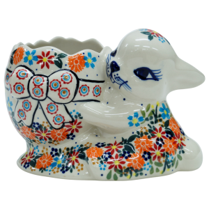 Bunny with egg (A253 D55)