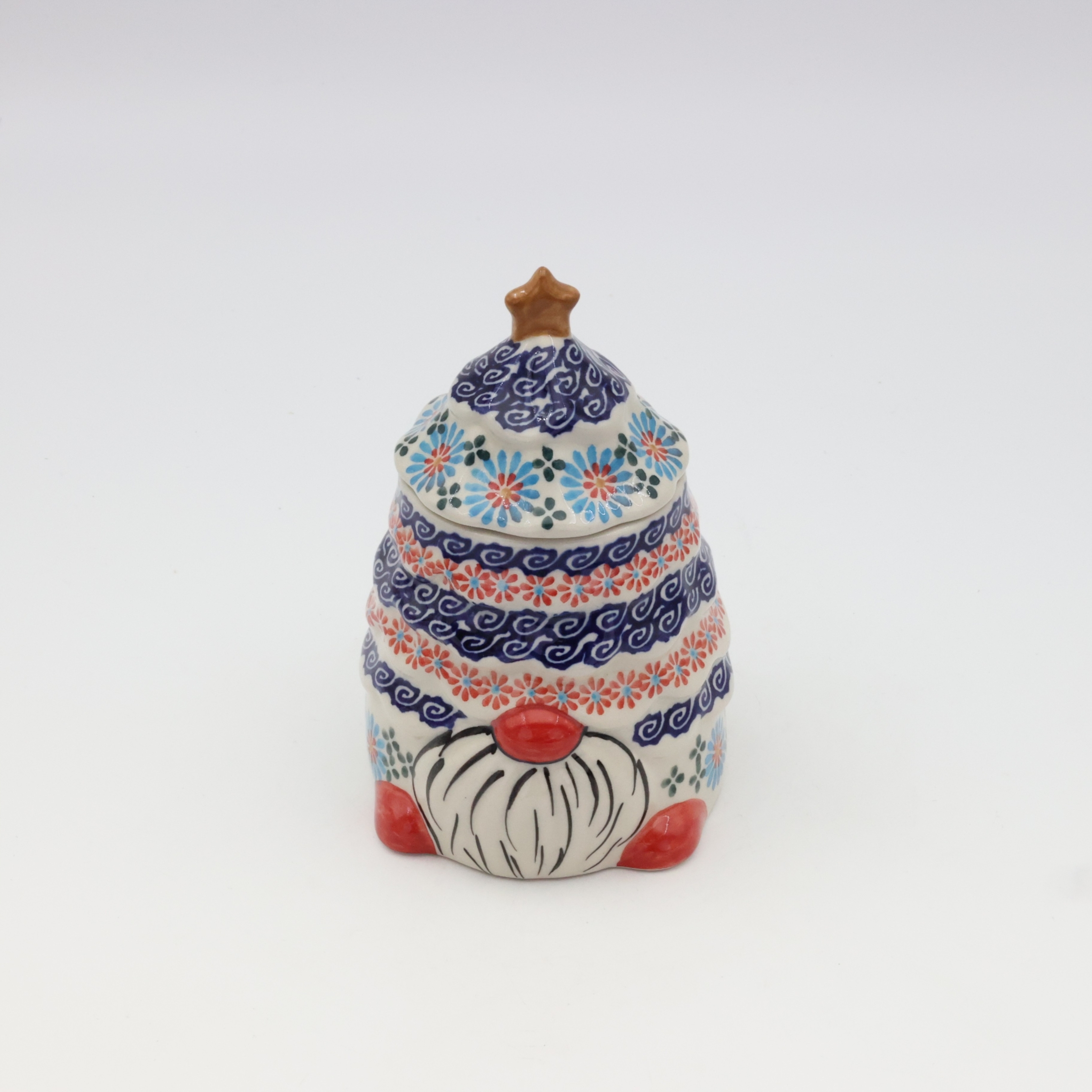 Ceramic container Gnome Christmas tree with lid A523 D3 – hand-painted Bolesławiec pottery in the shape of a gnome and Christmas tree, decorative and practical for storing sweets or small items.