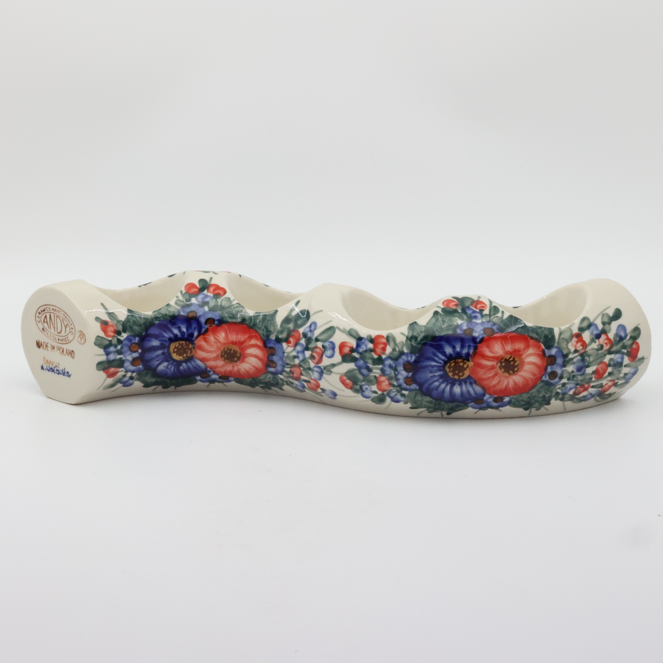 Decorative Bolesławiec candle holder A750 D12, ideal for living room or dining area.