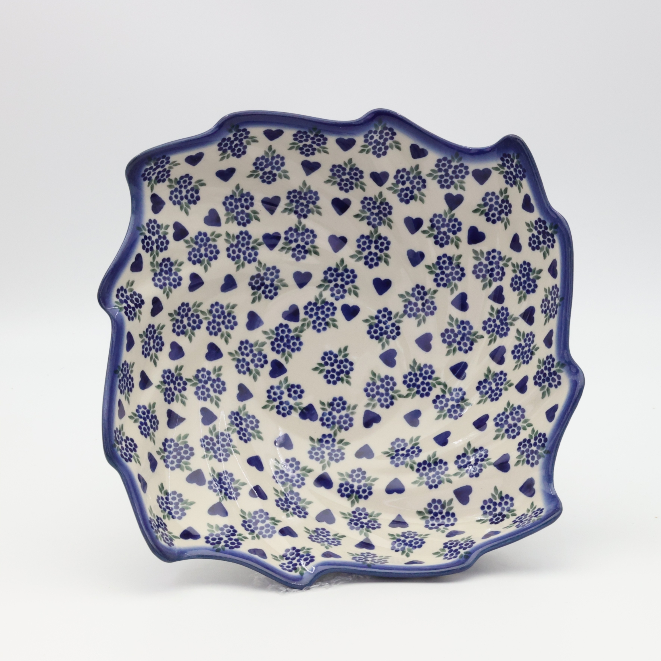Large twisted ceramic bowl – modern decorative centerpiece for table and home decor