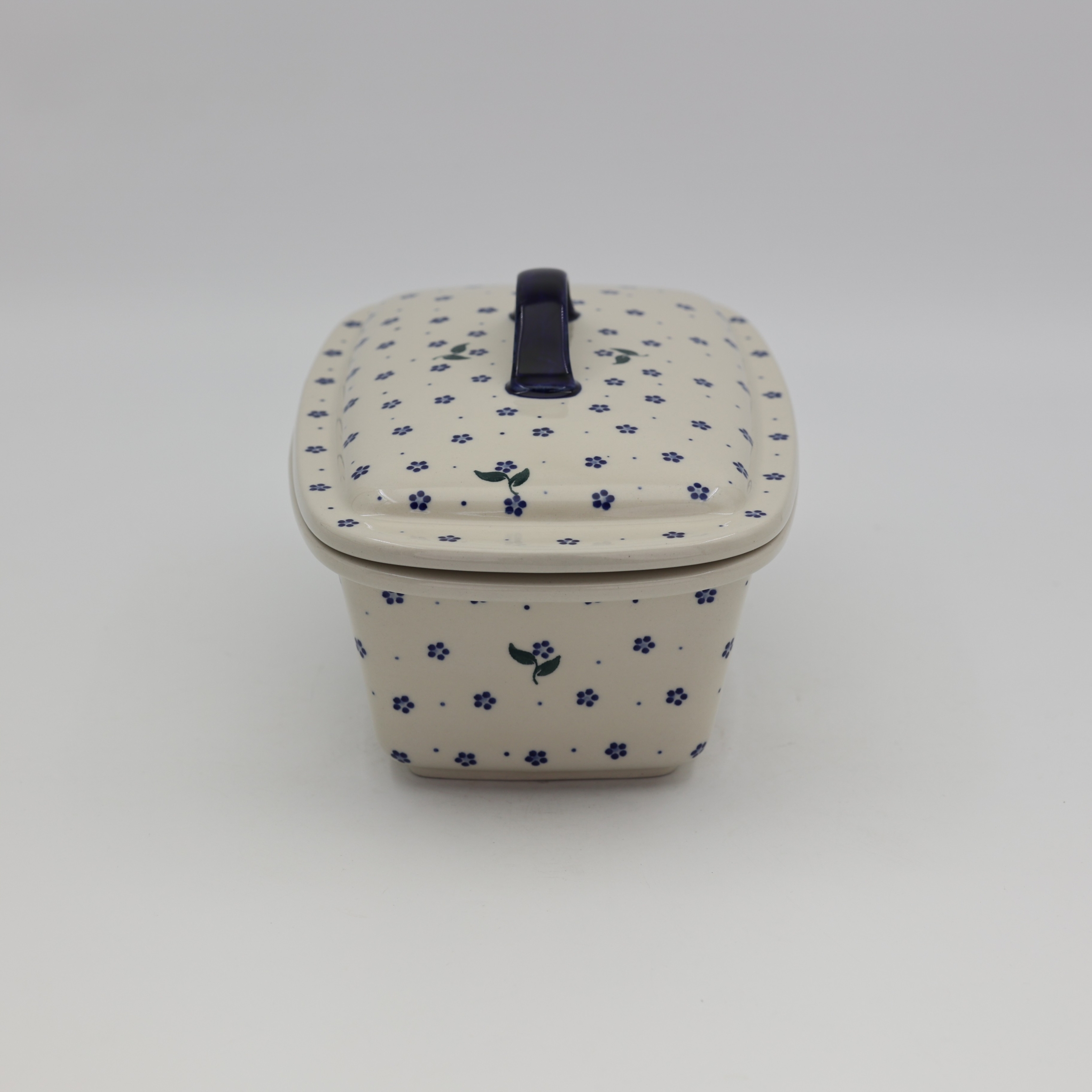 A464 D122 casserole pot with lid for roasting and baking