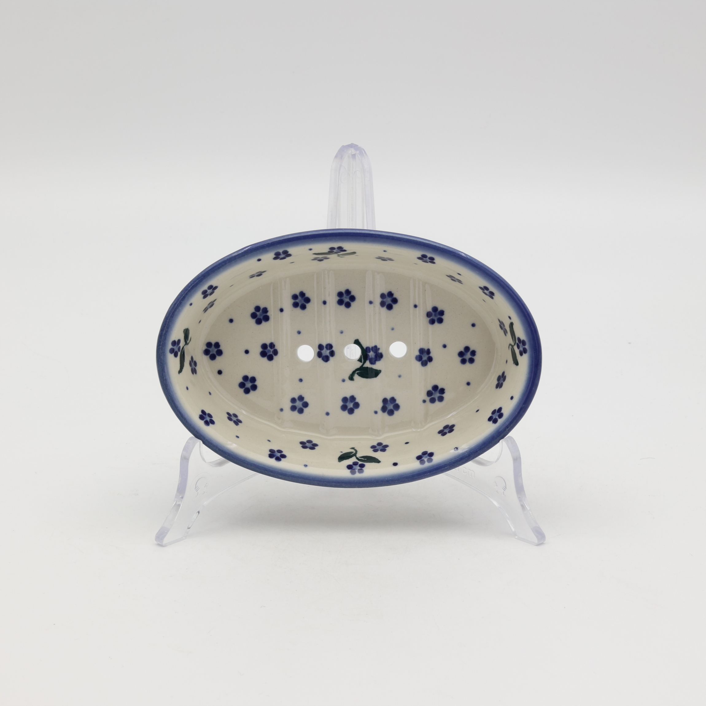Hand-painted large soap dish made from traditional Bolesławiec pottery. A stylish and practical bathroom accessory perfect for bar soap.